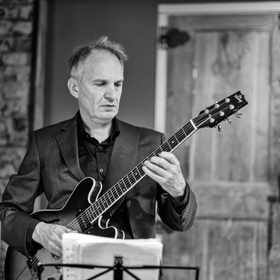 2025-10-09 - Ella-Borations met Deborah Carter 4tet